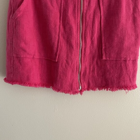 Superdown Women XXS Hot Pink Preppy Pockets Frayed Hem Zip Front Katy Mini Skirt - Picture 3 of 9